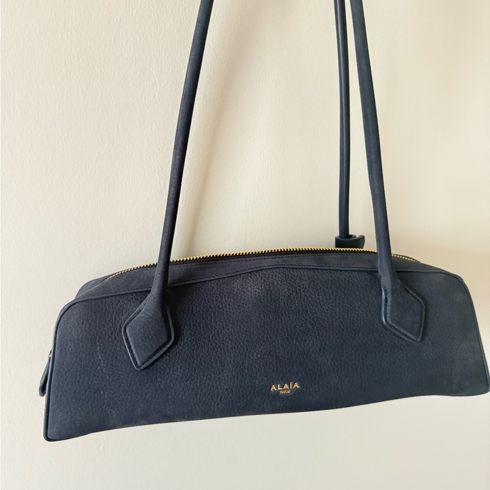 Alaia Black Shoulder Bag